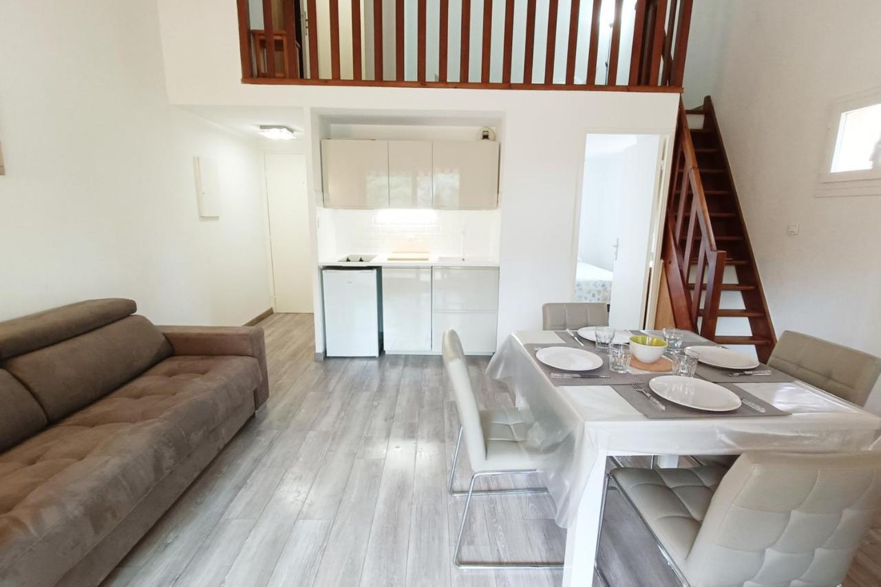 Spacious Sea View Apart At 50M From The Beach Bandol Esterno foto